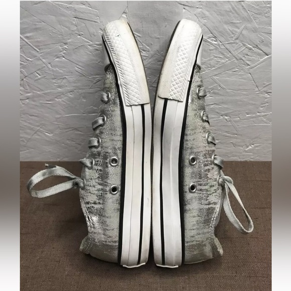 Converse Chuck Taylor Women's Low Top Sneaker Silver Metallic Canvas Size 6 - Picture 6 of 14
